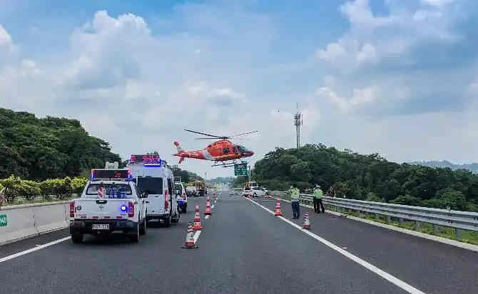 磴口高速公路汽车救援案例
